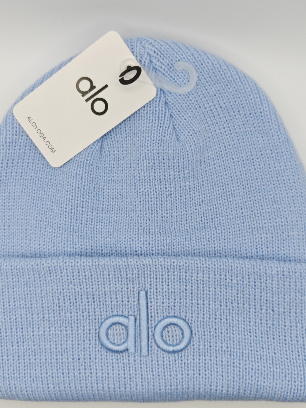 Alo Yoga Women's Pale Blue Knit Cuffed Beanie